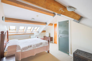 Photo 1- click for photo gallery